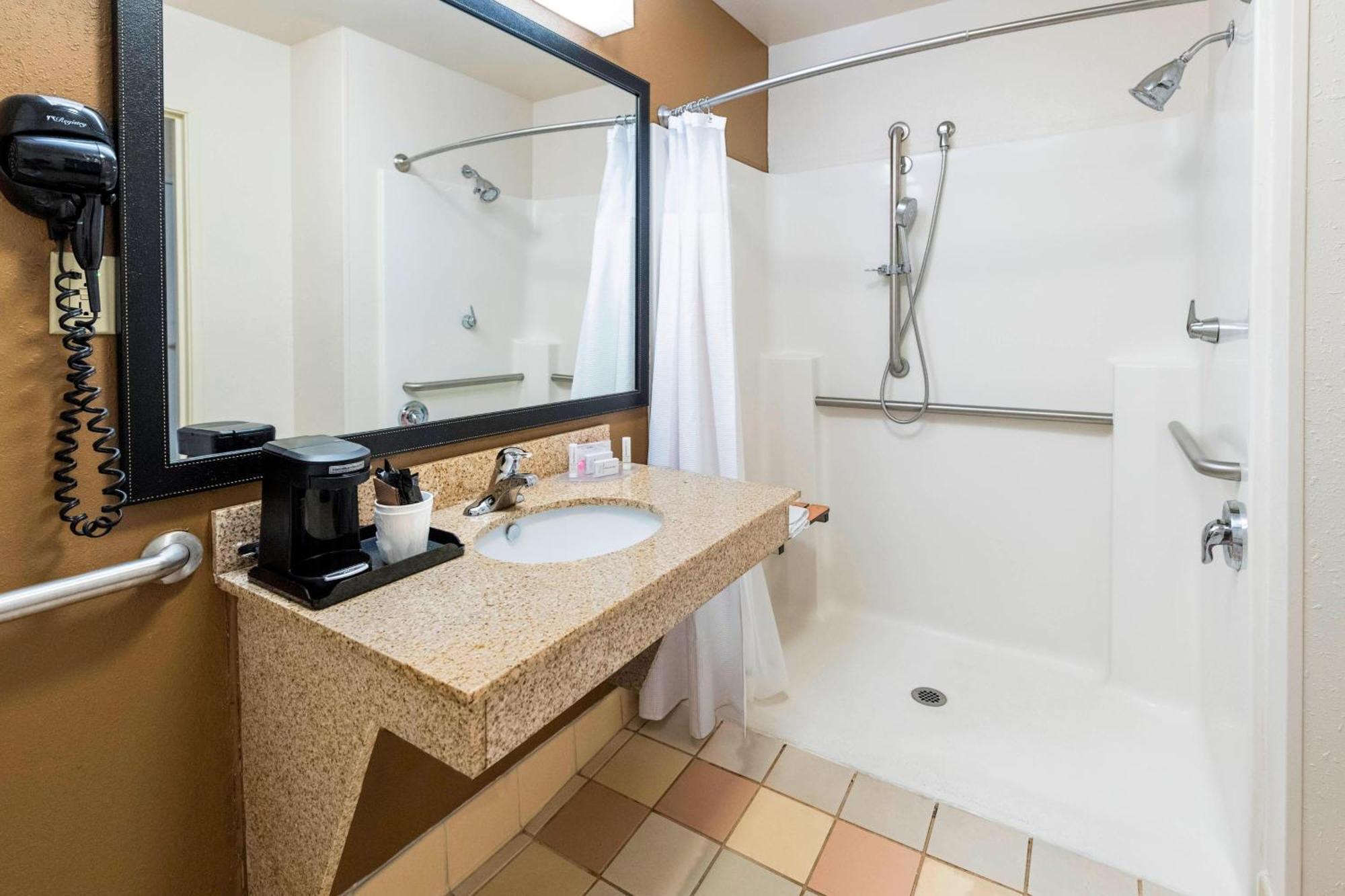 Fairfield Inn & Suites Marianna Extérieur photo